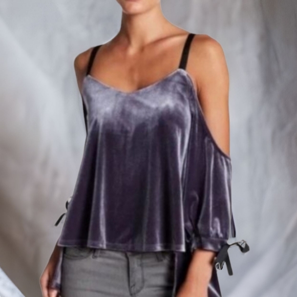 Romeo & Juliet Couture Tops - Romeo & Juliet Couture Purple Velvet Cold Shoulder Top